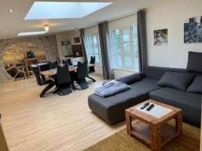 Loft mit 2 Schlafzimmern und E- Ladestation, Fürth